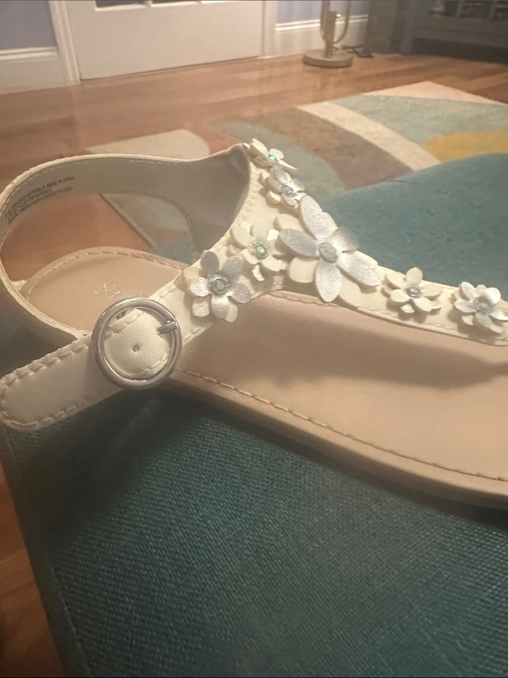 Sandals - size 3